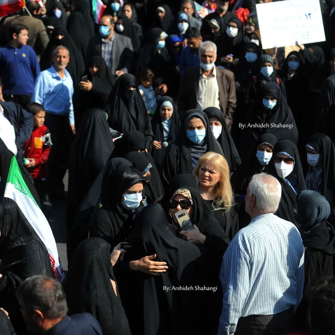 تصاویر جنجالی از مراسم راهپیمایی ۱۳ آبان