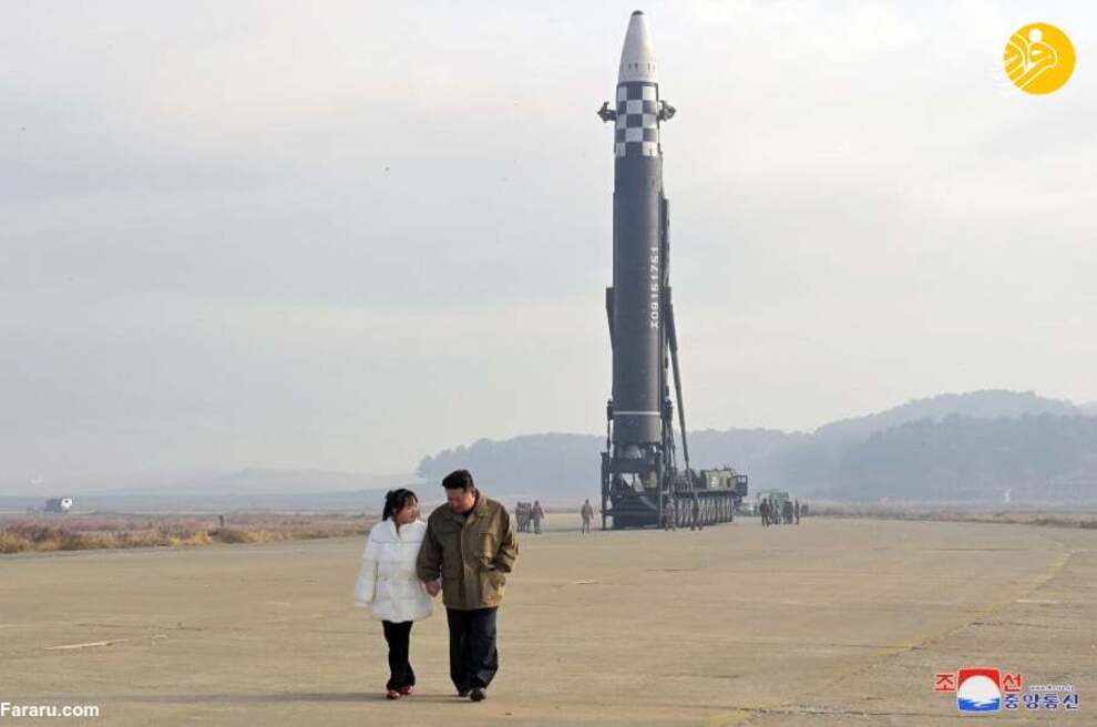 رهبر کره شمالی برای اولین بار از دخترش رونمایی کرد