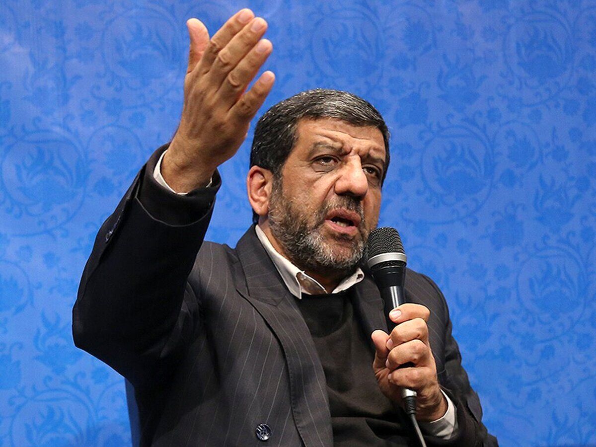 ضرغامی: امروز دختران جوان و دانش آموز ما بدون روسری در خیابان راه می‌روند؛ چه شد؟ اتفاقی افتاد؟ 