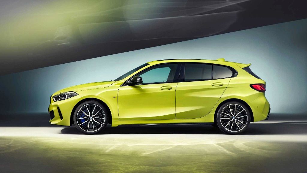 رونمایی BMW از مدل ۲۰۲۲ خودرو M135i xDrive + تصاویر
