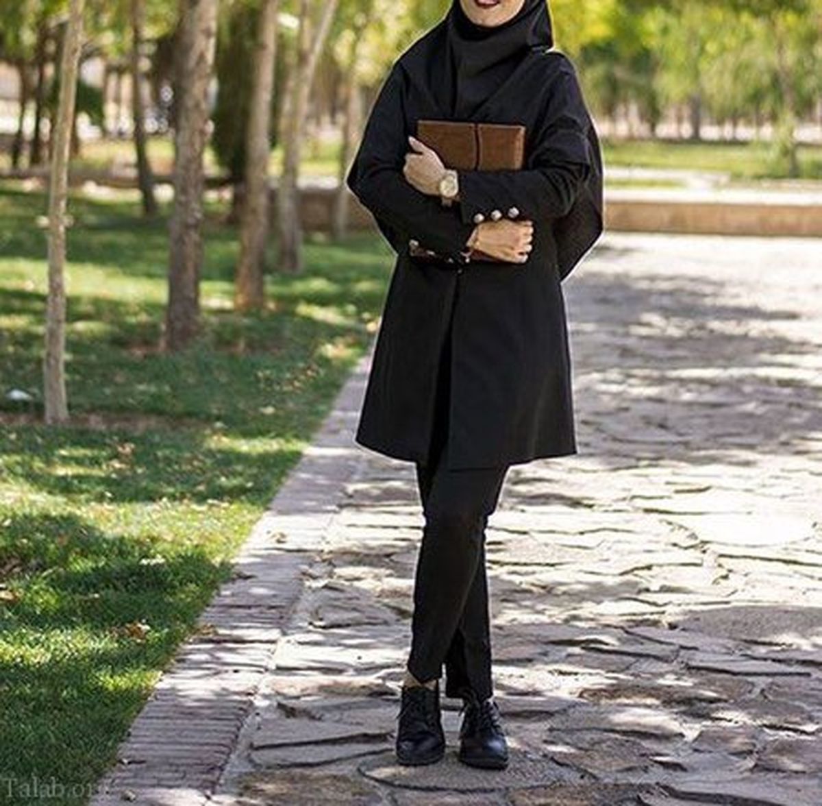 لاکزدن دختران دانشجو ممیزی شد!
