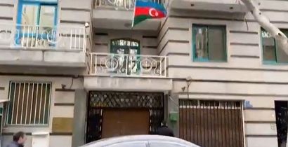 اولین ویدئو از حمله مرگ‌بار به سفارت آذربایجان در تهران